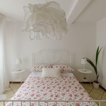 Apartamento Casa Marisa Sirmione Exterior foto